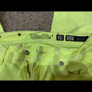 Miss Me Capri Pants